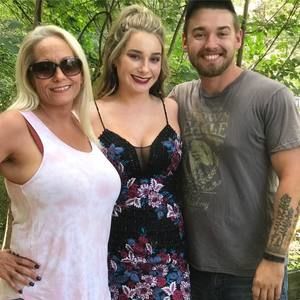 Meet your Posher, Robin